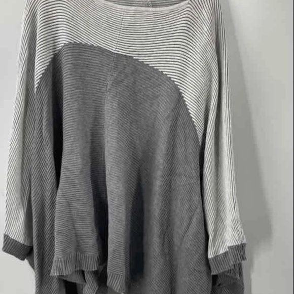 Lululemon gray poncho sweater - Picture 8 of 8